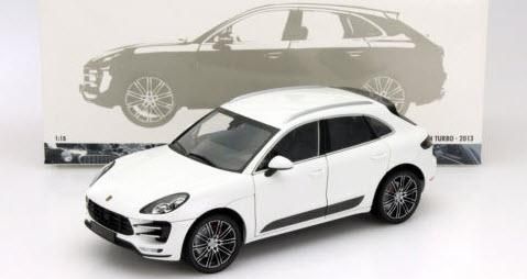 輝く高品質な ミニチャンプス 113062501 1/18 ポルシェ マカン ターボ 2013 乗用車