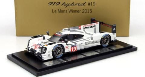 1/43 ポルシェ 919 ストリート シルバー Porsche特注 Spark 1/43 ポルシェ 919 ストリート シルバー Porsche特注 Spark