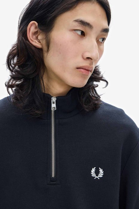 FRED PERRY (フレッドペリー) Half Zip Sweatshirt 102：BLACK [M3574