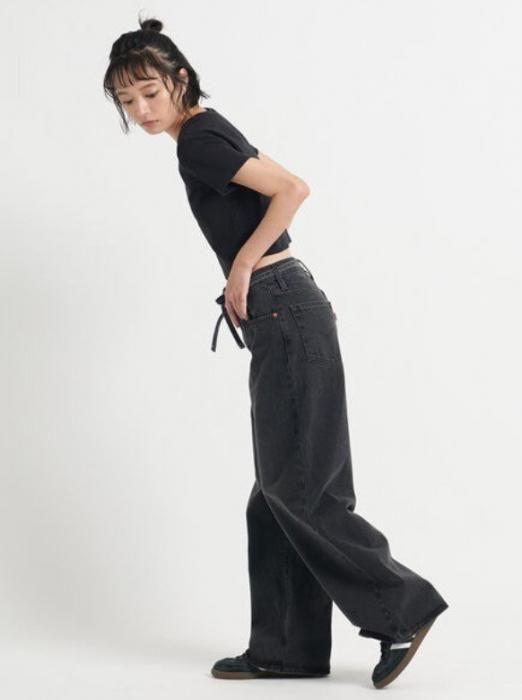 Levi's (リーバイス)XL STRAIGHT ブラック INFLUENTIAL LADY