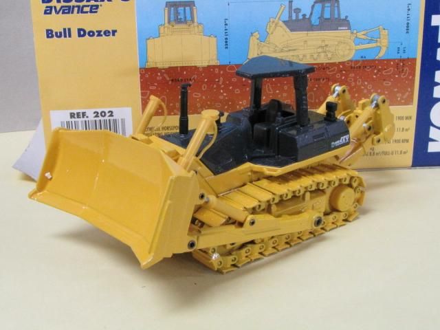 JOAL KOMATSU D155AX-5 コマツ ブルドーザー 箱付 1/50 スペイン製