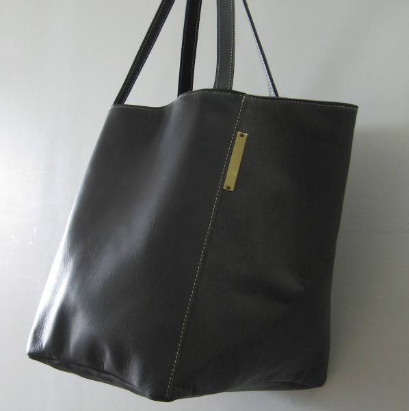 リバーシブル_Mサイズ クロームグレイ+ブラック - yucchino