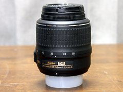 Nikon  AF-S DX NIKKOR 18-55mm f/3.5-5.6G VR
