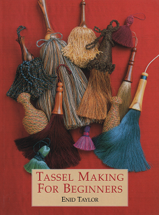 楽しいタッセルづくり　Tassel Making for Beginners - 旅する本屋 古書玉椿 　国内外の手芸関連の古本と新刊の専門店