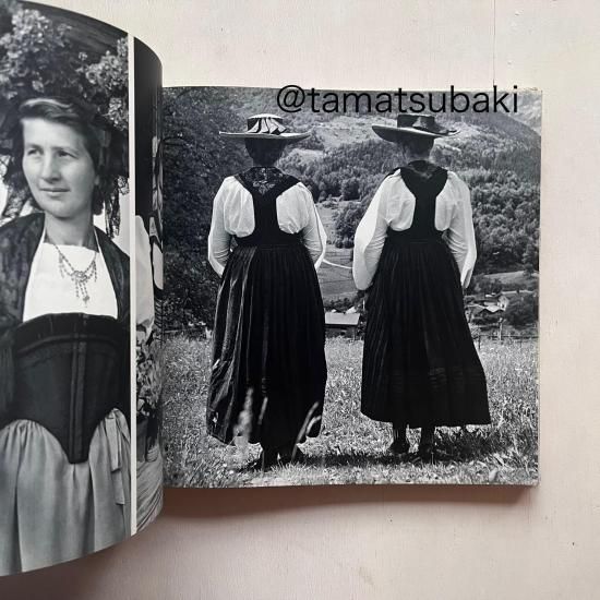 スイスの伝統衣装 | 美しい写真集 - 旅する本屋 古書玉椿 - 国内