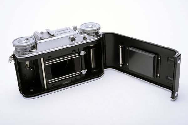 Voigtlander Prominent フォクトレンダー プロミネント + ウルトロン50