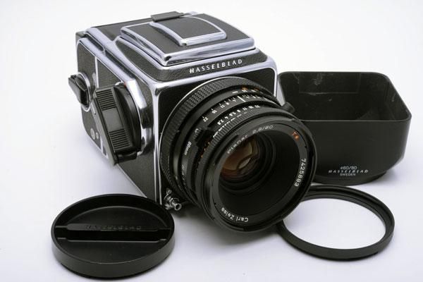 Hasselblad ハッセルブラッド 500C/M+A12マガジン+WLファインダー+