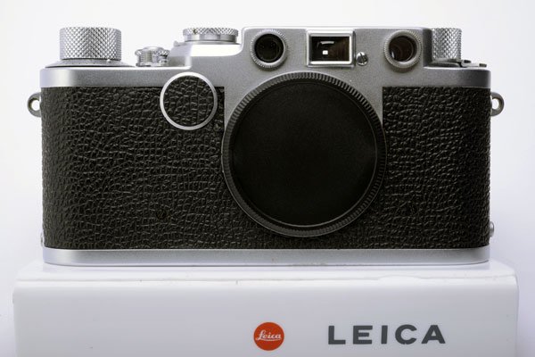 LEICA ライカ Ⅱf 2f RD レッドダイヤル 1956年製（LeicaShpくらもち