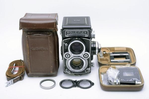 ローライフレックス ROLLEIFLEX 皮カバー付き