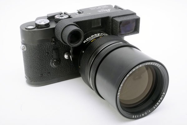 購入最安価格 Leica Elmarit 135mm F2.8 メガネ付き レンズ(単焦点