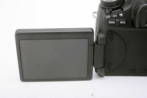 Canon デジタル一眼レフカメラ EOS 8000D ボディ 2420万画素 EOS8000D - 2