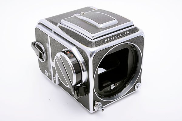 Hasselblad ハッセルブラッド ☆500C/Mボディ シルバー（中村光学OH済