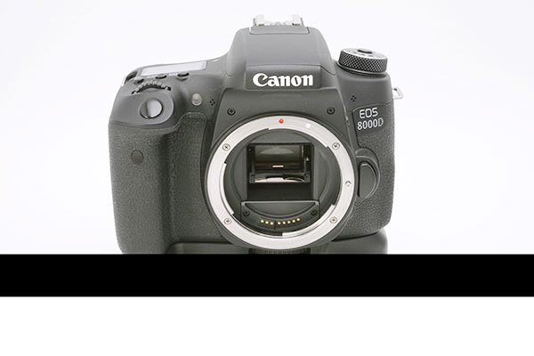 Canon デジタル一眼レフカメラ EOS 8000D ボディ 2420万画素