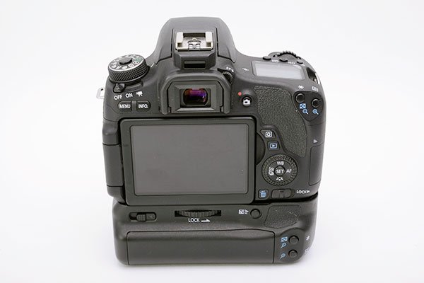 激安正規 Canon デジタル一眼レフカメラ EOS 8000D ボディ 2420万画素 EOS8000D