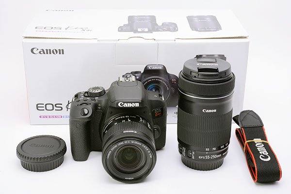 Canon EOS KissX9i ダブルズームキット 一眼レフカメラ-