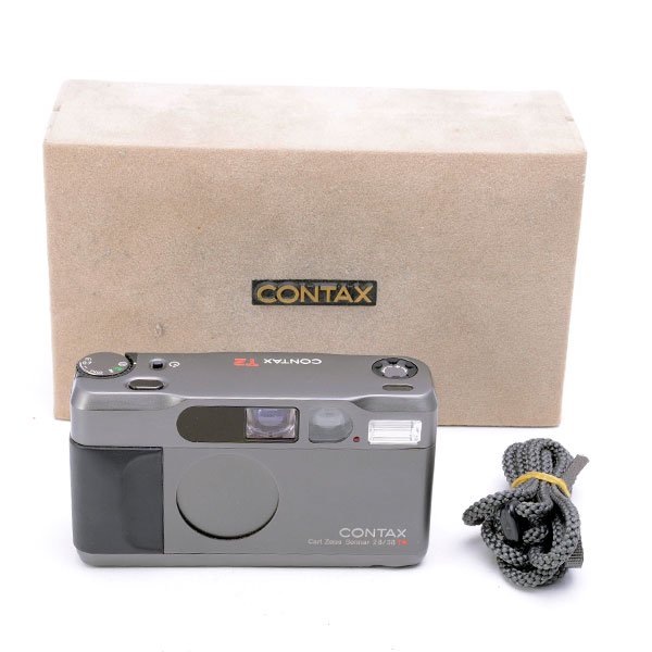 CONTAX T2 Carl Zeiss Sonnar 38mm F2.8