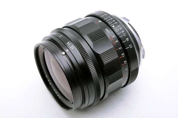 Voigtländer フォクトレンダー NOKTON ノクトン 35mm F1.2 Aspherical