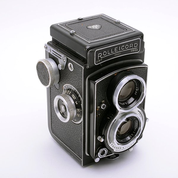 ROLLEICORD Vb 75mm 二眼レフカメラ 数量限定!特売 - フィルムカメラ