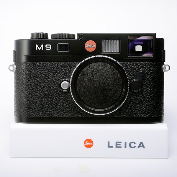 【専用】CCD交換済み leica M9 ブラックペイント元箱・付属品あり