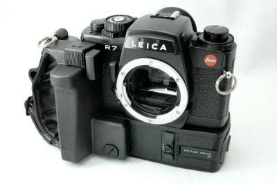 Leica ライカの人気一眼 R7 モーターワインダー＋DB2付 - ライカ