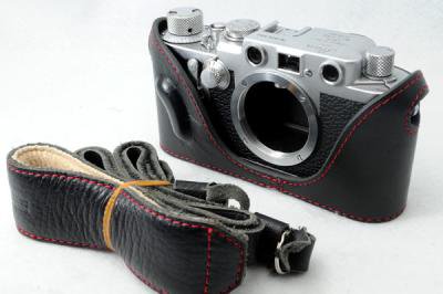 Leicaバルナックライカ Leica IIIf レッドダイヤル ボディと革ケースのみ