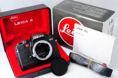 ＬＥＩＣＡ Ｒ５ ＢＯＤＹ（シルバークローム）、純正箱付-