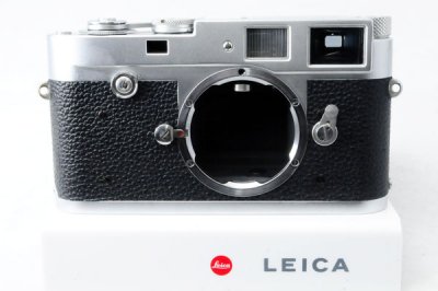 bosquejo Exactamente Minero LEICA ライカ M2 最初期 セルフ無 1958年 Rボタンモデル - ライカ・ハッセルブラッド 海外製中古カメラ通販【STEREO  CAMERA】ステレオカメラ