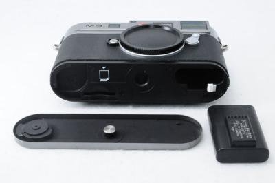 LEICA ライカ M9 デジタル 18.0 MP スチールグレー 元箱、付属品一式