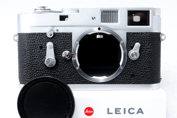 LEICA ライカ M2-R 124万台 1969年 Chrome with M4 Rapid Loading（R