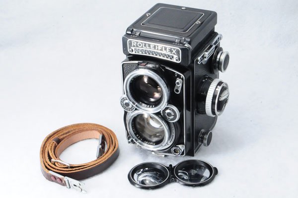オンラインストア入荷 Rolleiflex planar(プラナー) )2.8e (ローライフレックス フィルムカメラ