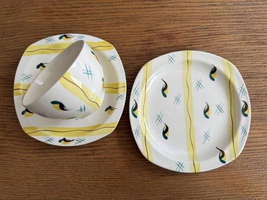 英国製 黒壺  Turnberry 淡い格子模様❁ディナー大皿 Hamada Shoji 濱田庄司, Black Glazed Jar with Persimmon Glaze