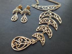 Moon×Drop Necklace&Earring Set