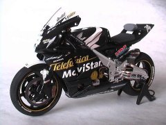 1/12ホンダNSR500'01ロッシサイドカウルデカール - ミュージアムコレクションオンラインショップ