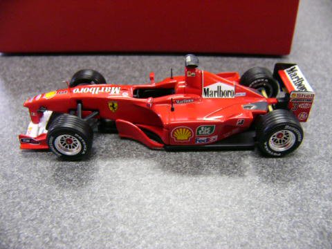 1/43フェラーリF1-2000(ixo)デカール - ミュージアムコレクションオンラインショップ