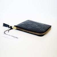 Wallet Comme des Garcons  LZIP  EMBOSSED LOGO TYPE 8Z-J031-051-1<img class='new_mark_img2' src='https://img.shop-pro.jp/img/new/icons15.gif' style='border:none;display:inline;margin:0px;padding:0px;width:auto;' />