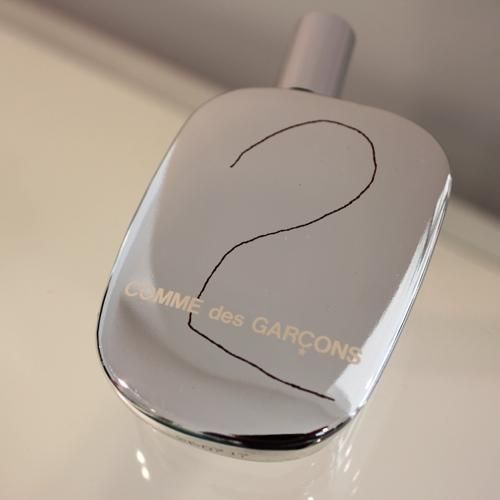 COMME des GARCONS 2 EAU DE TOILETTE 100ml | オリエンタル系の香りの代表 - きんとき堂  コムデギャルソンなどの古着・ブランド・通販