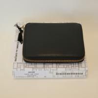 ڥ˥å Wallet COMME des GARCONSޤZIPۡClassic Leather Line<img class='new_mark_img2' src='https://img.shop-pro.jp/img/new/icons15.gif' style='border:none;display:inline;margin:0px;padding:0px;width:auto;' />