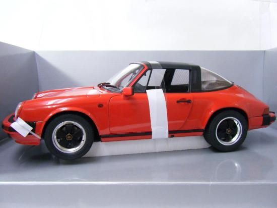 Premium ClassiXXs 1/12 ポルシェ 911 カレラ 3.2 タルガ（レッド 