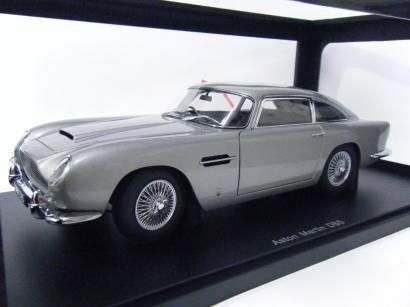 DIVISIONミニカー1/18 AUTO art ASTON MARTIN DB5 No469 - www.nepsido.rs