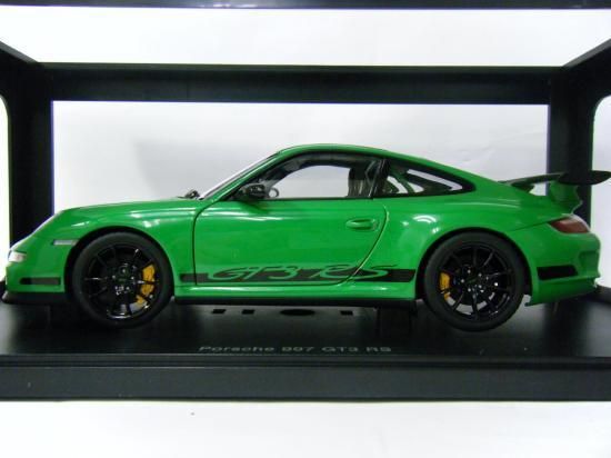 オートアート 1/18 ポルシェ 911 GT3 RS(997) （グリーン/ブラック） | ミニカーの通販ショップ　DDダイキャスト