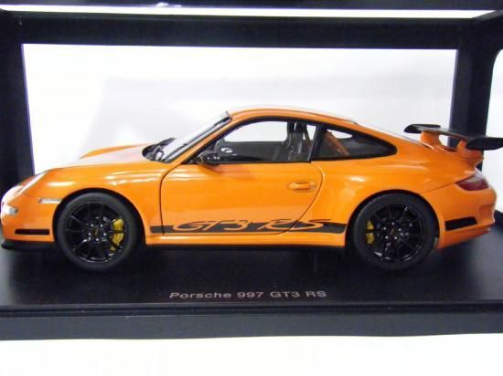 オートアート 1/18 ポルシェ 911 GT3 RS(997) （オレンジ/ブラック） | ミニカーの通販ショップ　DDダイキャスト