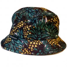 <img class='new_mark_img1' src='https://img.shop-pro.jp/img/new/icons58.gif' style='border:none;display:inline;margin:0px;padding:0px;width:auto;' />Reason Clothing  "Pineapples" バケットハット / グリーン × イエロー
