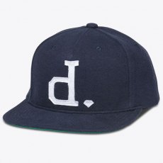 <img class='new_mark_img1' src='https://img.shop-pro.jp/img/new/icons6.gif' style='border:none;display:inline;margin:0px;padding:0px;width:auto;' />Diamond Supply "UN POLO" スナップバックキャップ / へザーネイビー