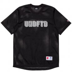 <img class='new_mark_img1' src='https://img.shop-pro.jp/img/new/icons30.gif' style='border:none;display:inline;margin:0px;padding:0px;width:auto;' />Undefeated "Mesh Crew" ジャージ / ブラック