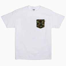 <img class='new_mark_img1' src='https://img.shop-pro.jp/img/new/icons6.gif' style='border:none;display:inline;margin:0px;padding:0px;width:auto;' />Acrylick "CAMO POCKET " Tシャツ / ホワイト
