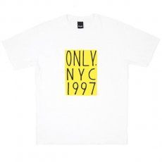 <img class='new_mark_img1' src='https://img.shop-pro.jp/img/new/icons30.gif' style='border:none;display:inline;margin:0px;padding:0px;width:auto;' />ONLY NY "BOWERY" Tシャツ/ ホワイト