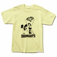 <img class='new_mark_img1' src='https://img.shop-pro.jp/img/new/icons30.gif' style='border:none;display:inline;margin:0px;padding:0px;width:auto;' />Diamond Supply Co "LES DIAMANTS" Tシャツ / バナナイエロー