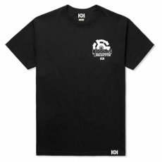 <img class='new_mark_img1' src='https://img.shop-pro.jp/img/new/icons6.gif' style='border:none;display:inline;margin:0px;padding:0px;width:auto;' />101 Apparel "RIDDIM SELECTOR" Tシャツ / ブラック