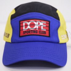 <img class='new_mark_img1' src='https://img.shop-pro.jp/img/new/icons21.gif' style='border:none;display:inline;margin:0px;padding:0px;width:auto;' />DOPE "Sporting Club" キャンパーキャップ / ブルー