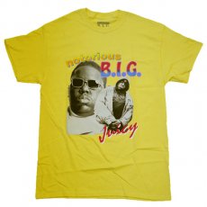 <img class='new_mark_img1' src='https://img.shop-pro.jp/img/new/icons6.gif' style='border:none;display:inline;margin:0px;padding:0px;width:auto;' />Notorious B.I.G "JUICY" Tシャツ / イエロー
